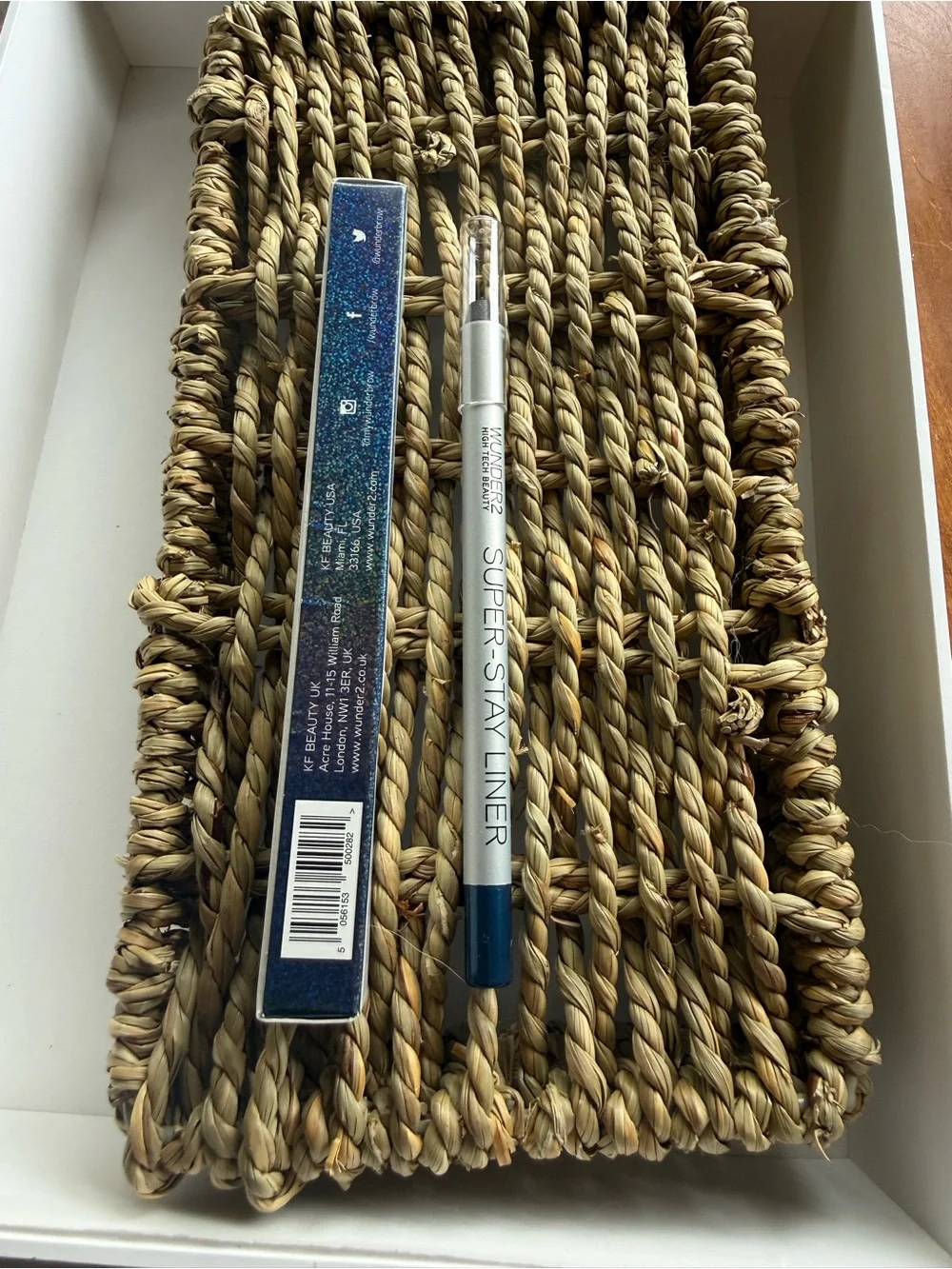 Wunder2 Super-Stay Liner Glitter Navy Waterproof Eyeliner New